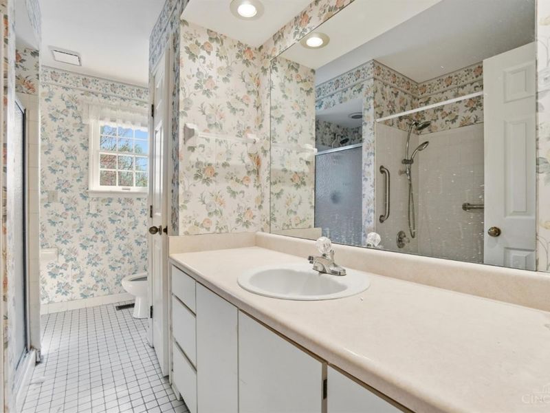 4954 Beechwood Road, Union Twp, OH 45244 Photo 20