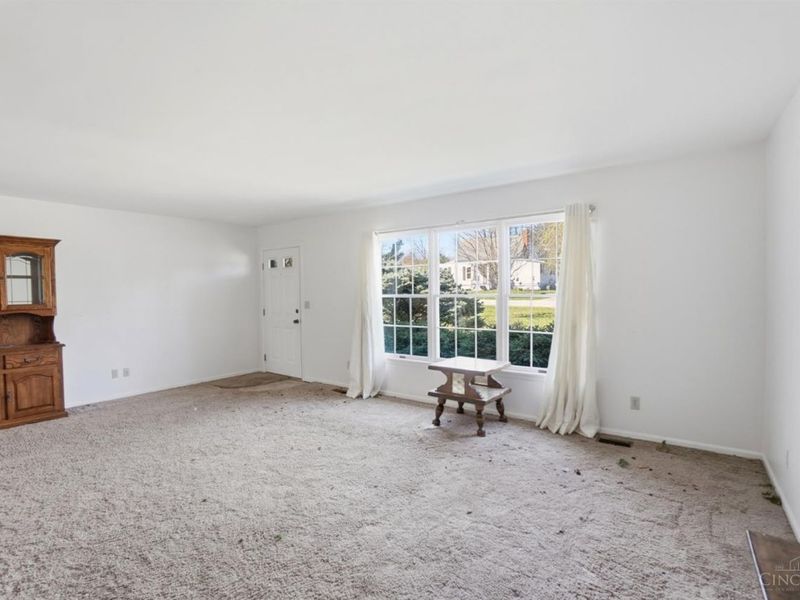 4954 Beechwood Road, Union Twp, OH 45244 Photo 9