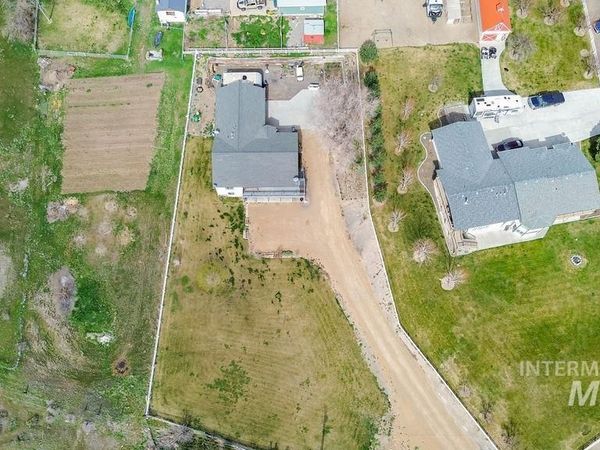 803 S Boise, Glenns Ferry, ID 83623