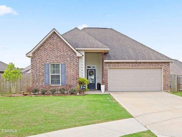 409 Atmos Energy Drive , Lafayette, LA 70506
