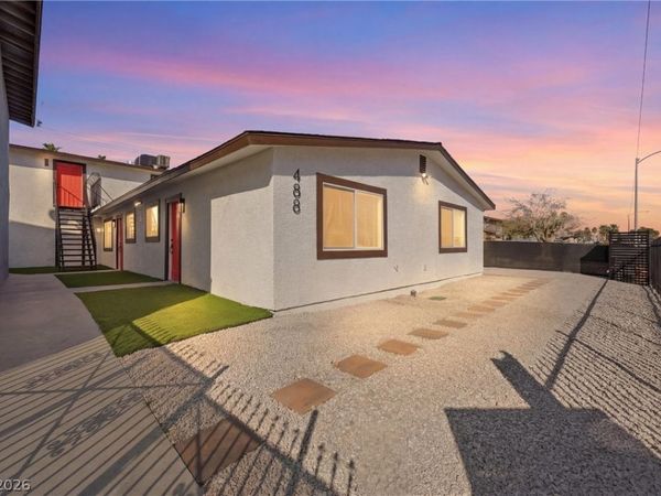 488 Albert Avenue , Las Vegas, NV 89119
