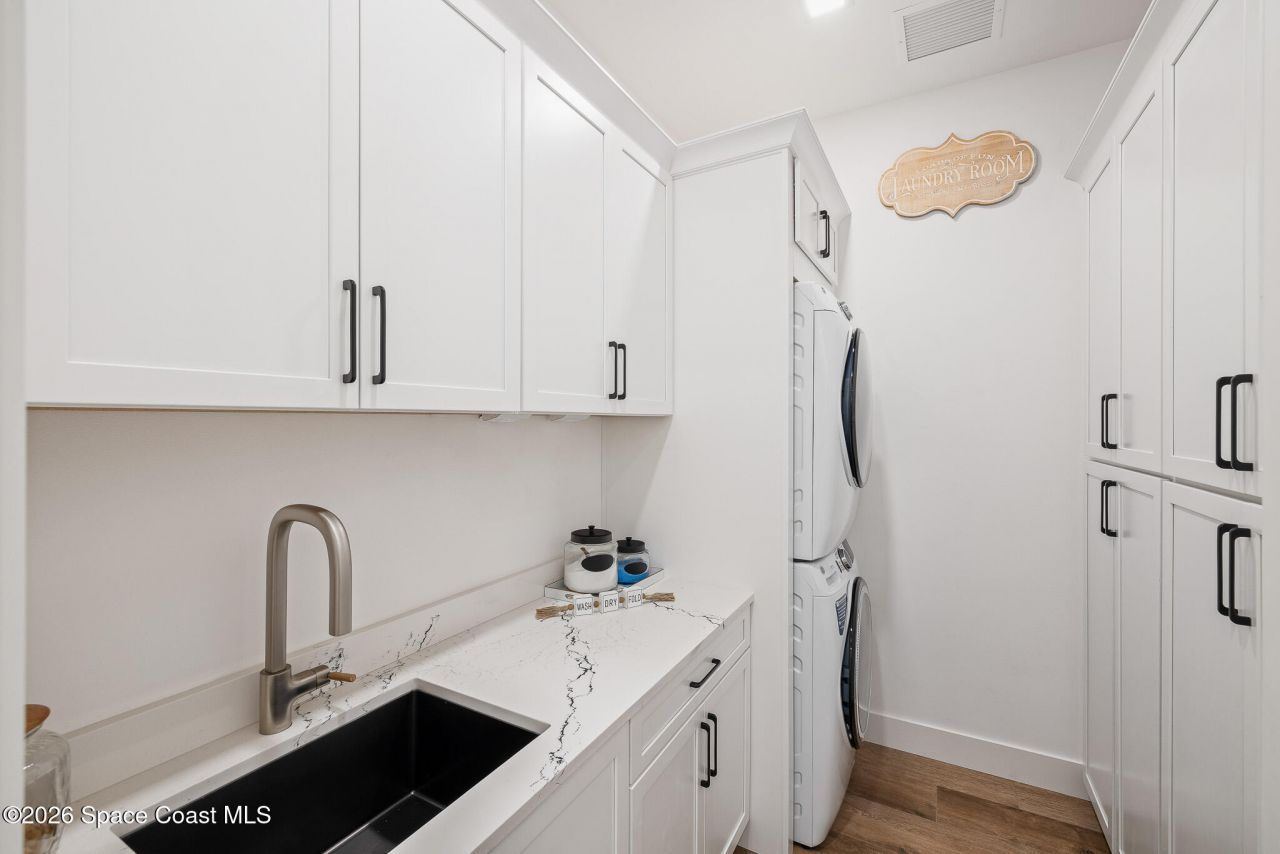 8350 Waxwing Cr Circle , Melbourne, FL 32940 Photo