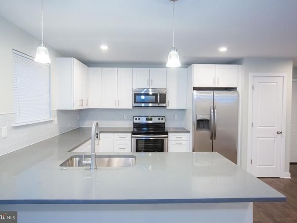 1228 32 W COLLEGE AVENUE , Unit 4, PHILADELPHIA, PA 19121