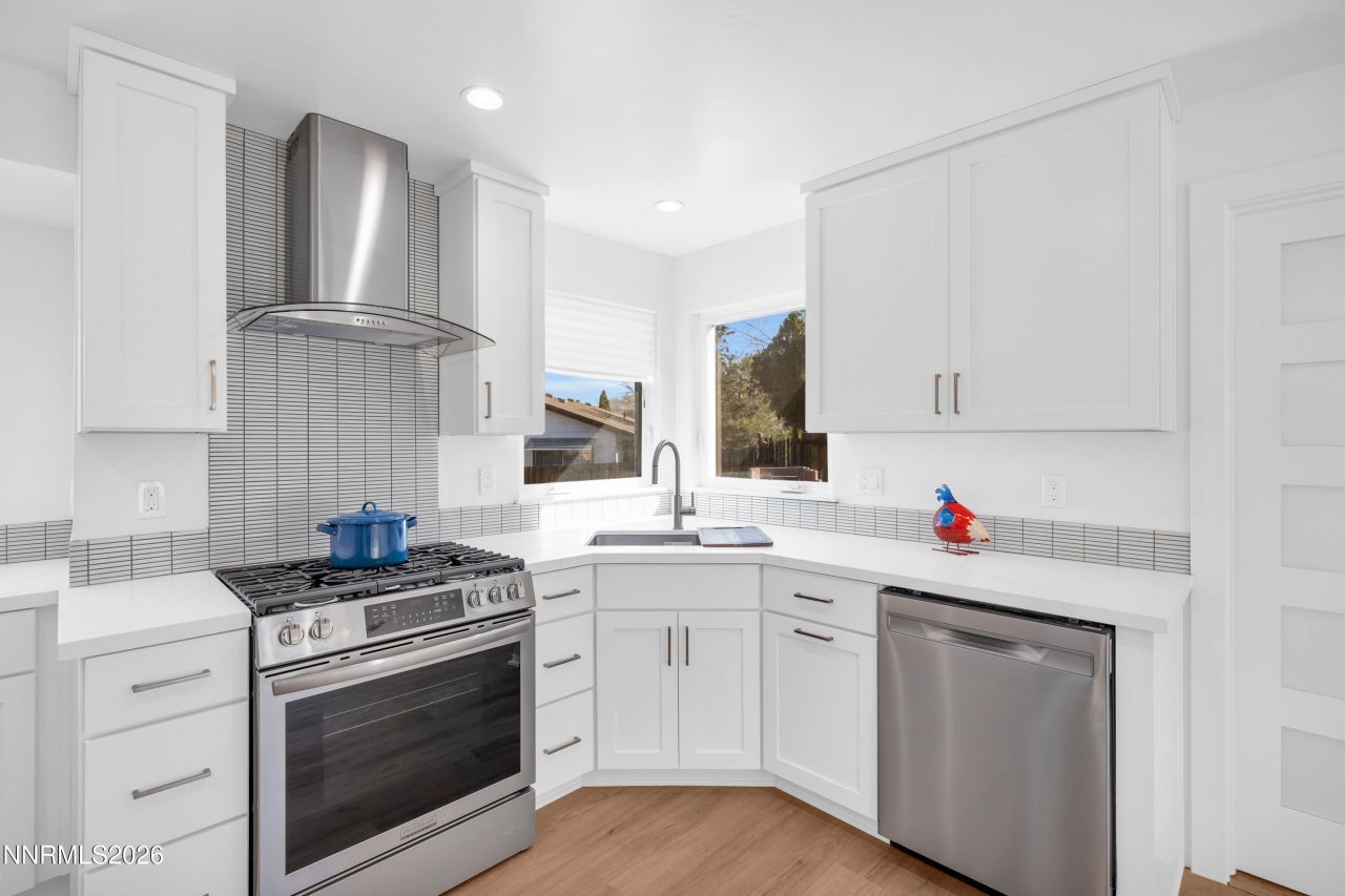 1355 Charles Drive, Reno, NV 89509 Photo