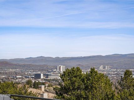 2664 Starr Meadows Loop, Reno, NV 89519 Photo