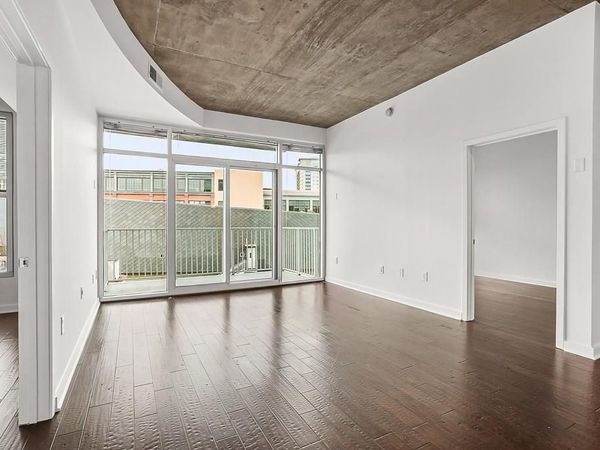 250 Pharr Road NE, Unit 409, Atlanta, GA 30305