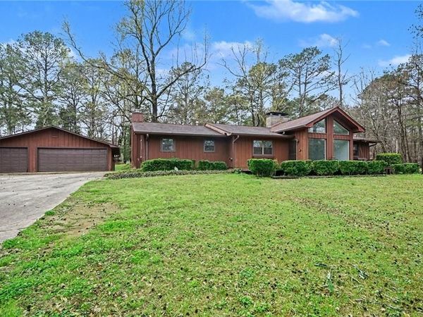 10 Gentry Drive, Mcdonough, GA 30252