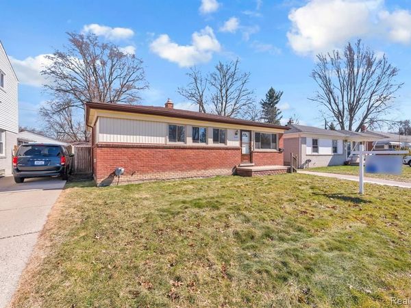 1645 Regene Street, Westland, MI 48186