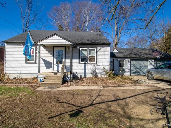 8080 Wayne Road, Romulus, MI 48174