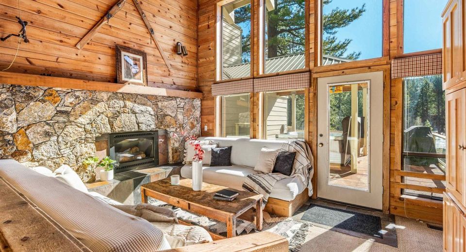 519 Wolf Tree, Truckee, CA 96161 Photo