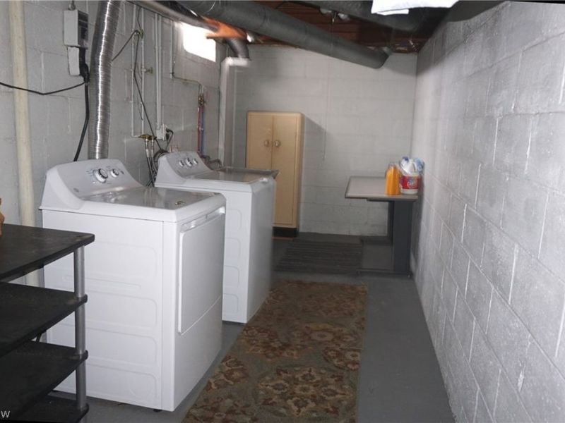 2017 Natona Road, Euclid, OH 44117 Photo 20