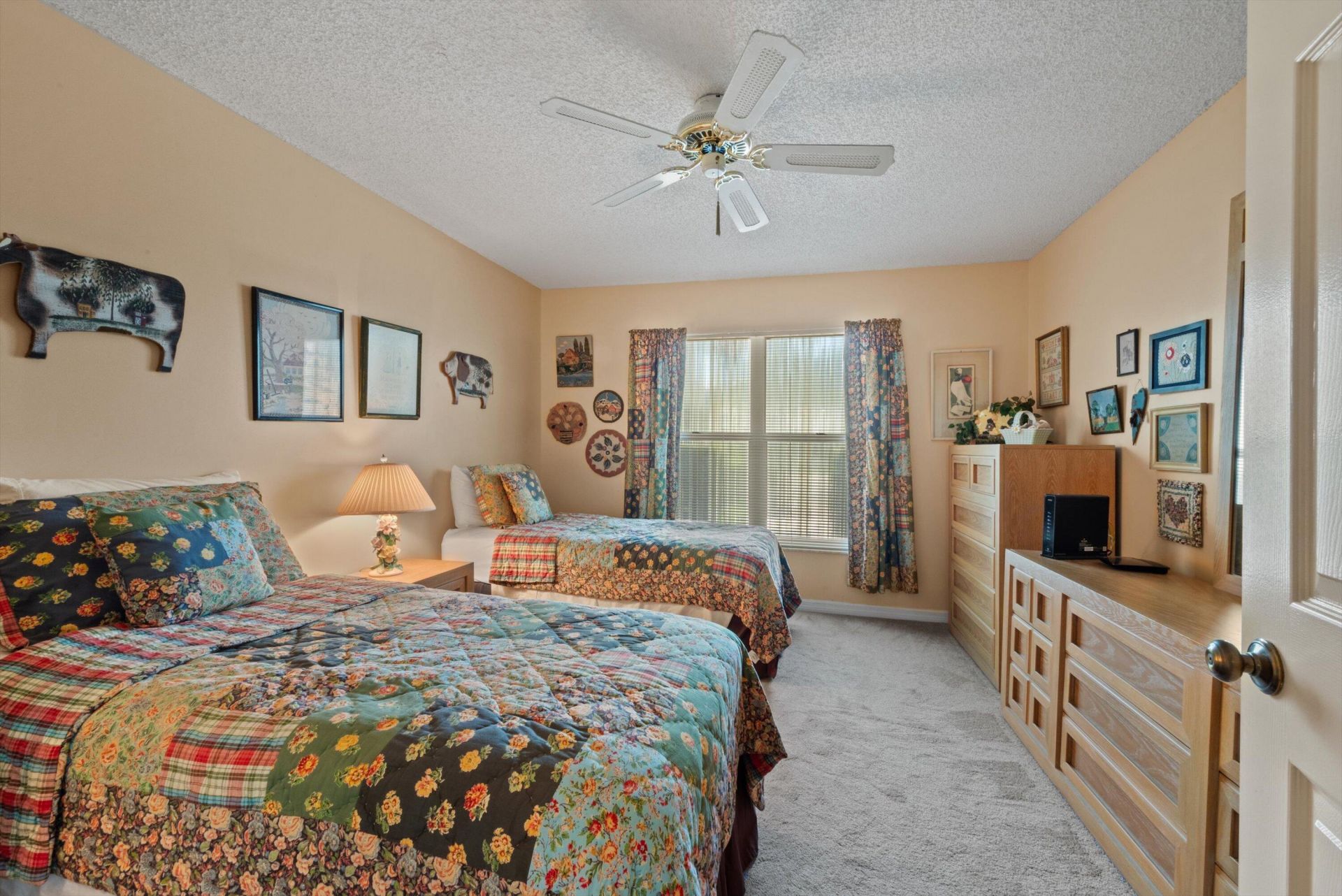 912 NE Sandalwood Place, Jensen Beach, FL 34957 Photo