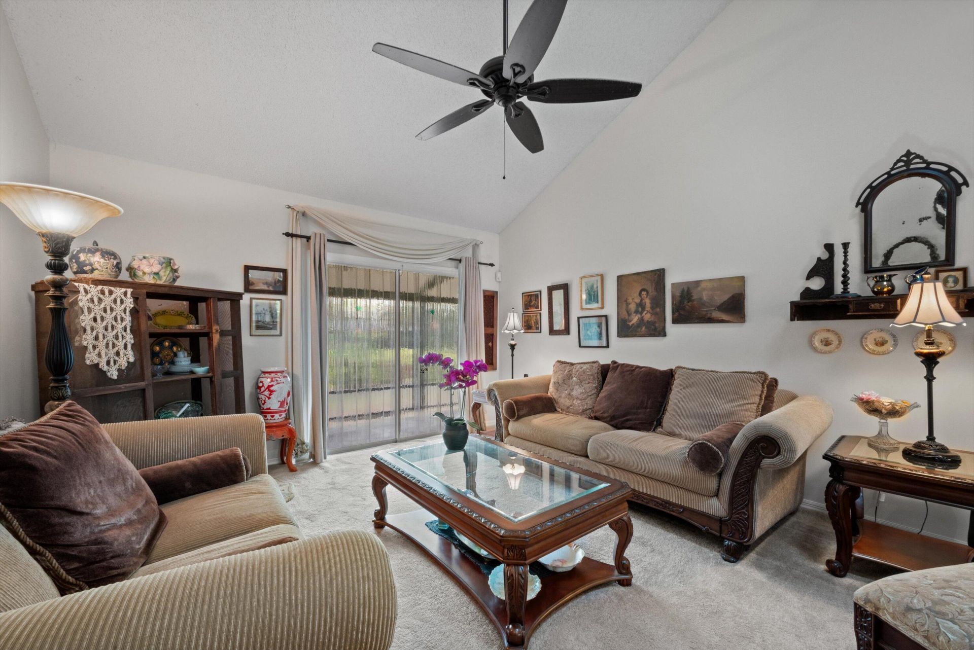 912 NE Sandalwood Place, Jensen Beach, FL 34957 Photo