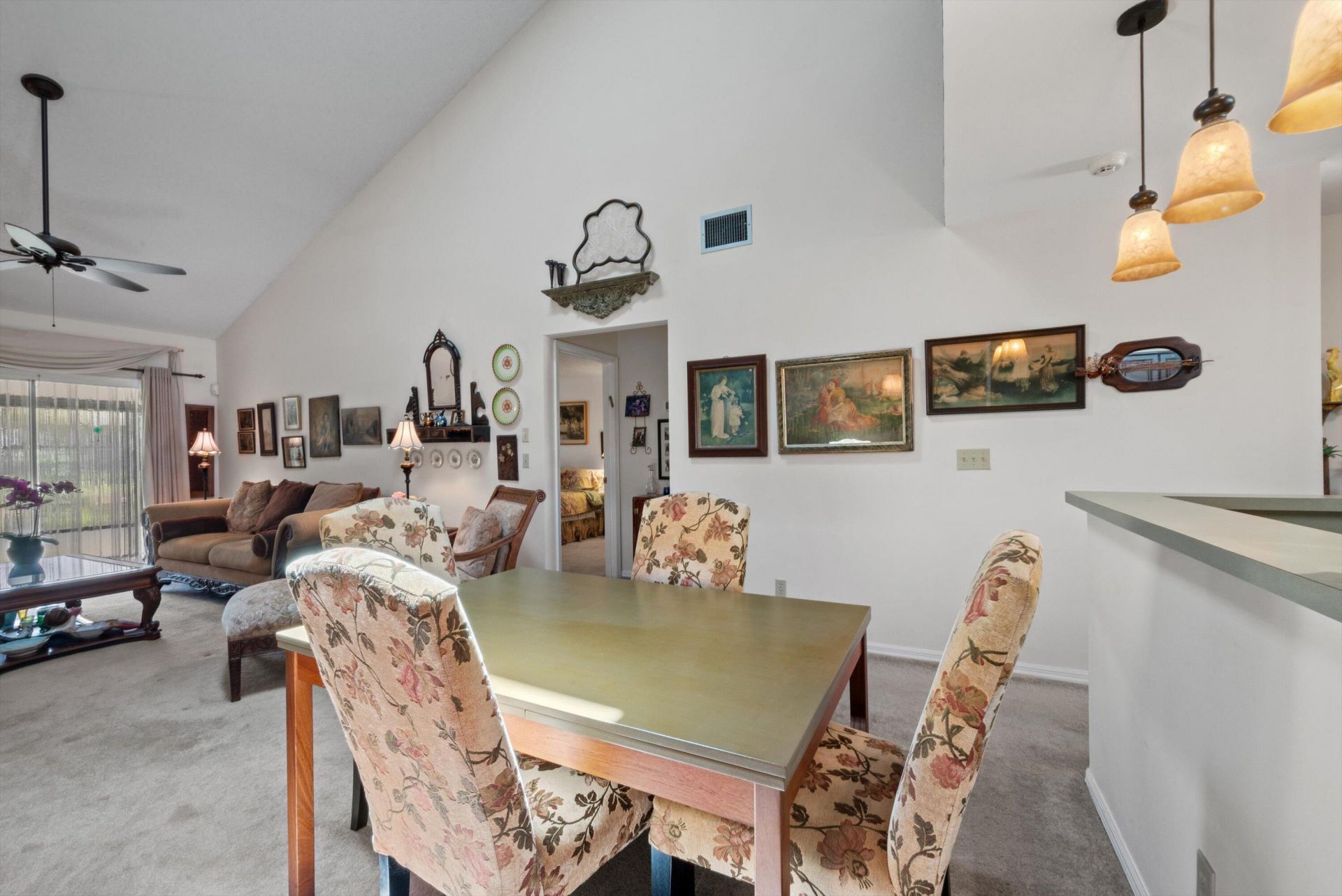 912 NE Sandalwood Place, Jensen Beach, FL 34957 Photo