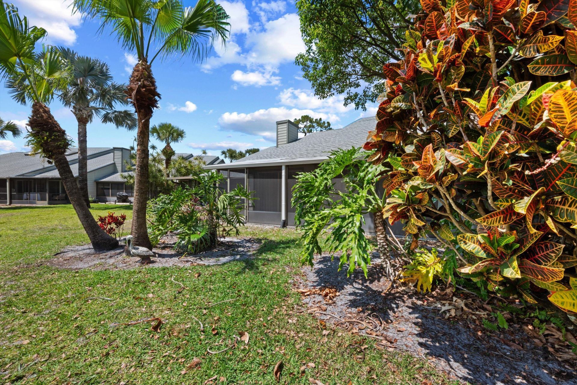 912 NE Sandalwood Place, Jensen Beach, FL 34957 Photo
