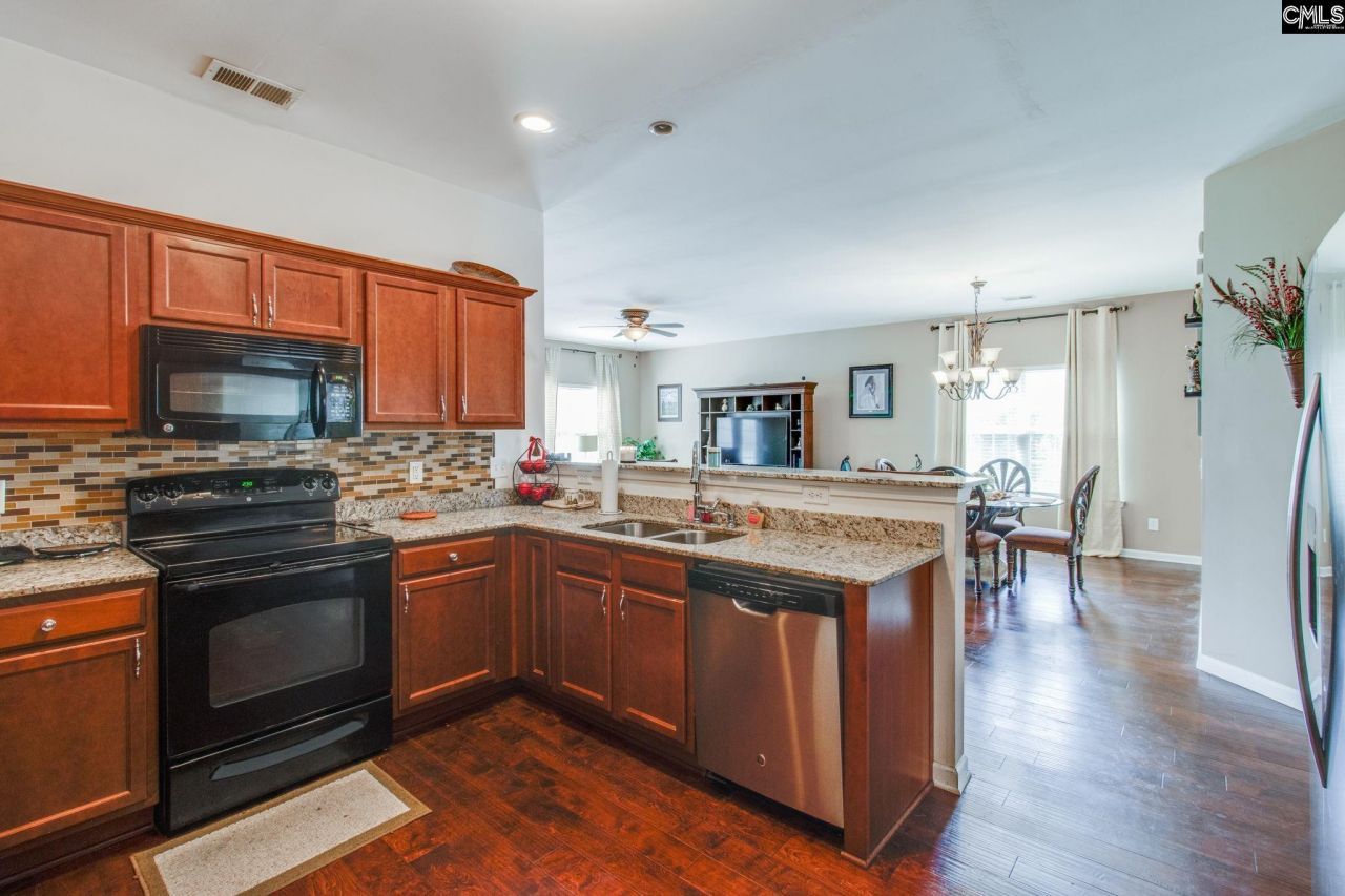 84 Privet Court Photo 12