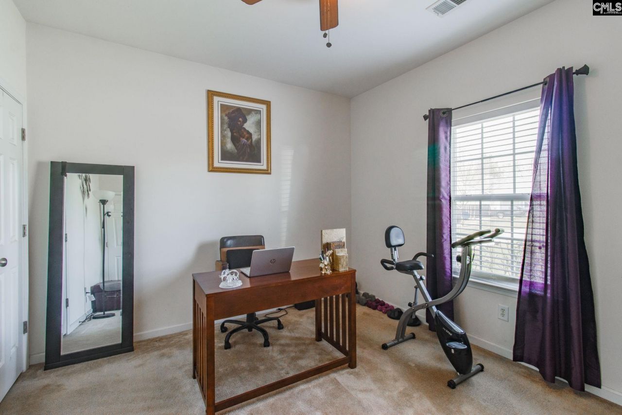 84 Privet Court Photo 3