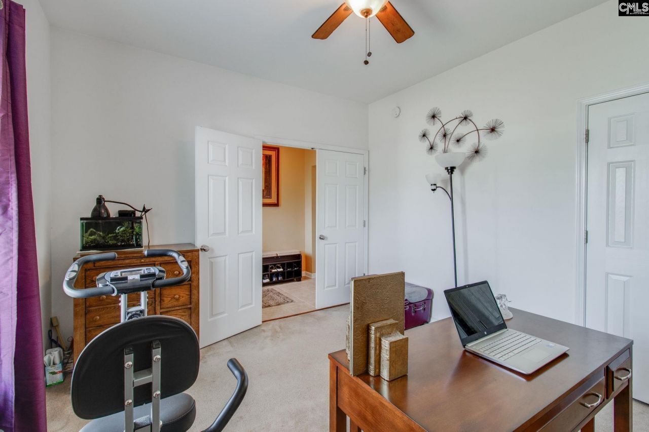 84 Privet Court Photo 4