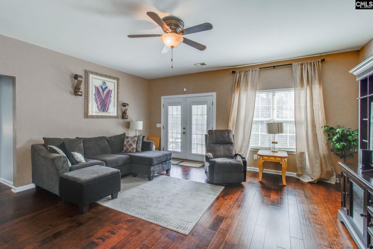 84 Privet Court Photo 6