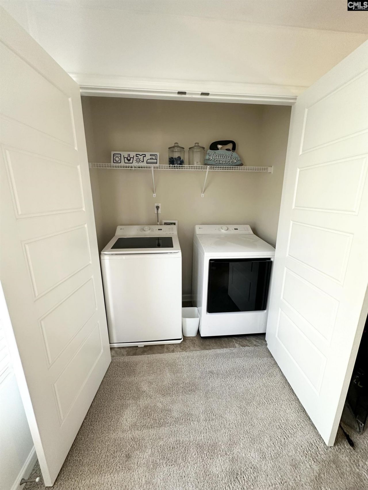 240 Bickley View Court Photo 8