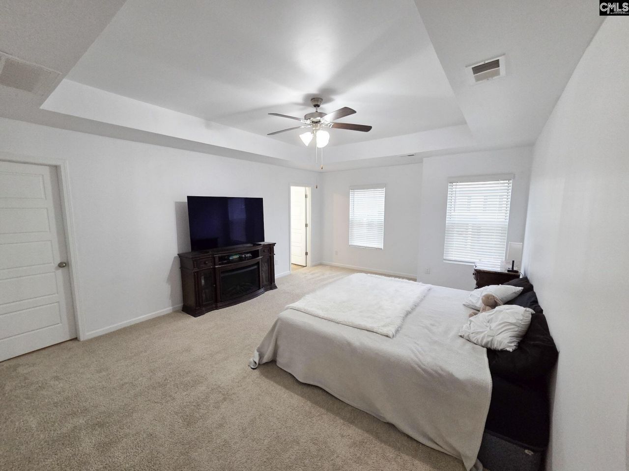 240 Bickley View Court Photo 9