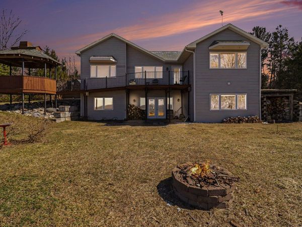 4745 S Lakeshore Drive, Ludington, MI 49431