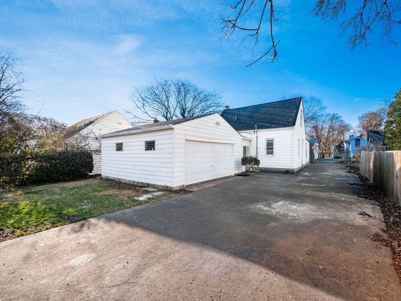 1994 Stratford Way, Columbus, OH 43219 Photo 31