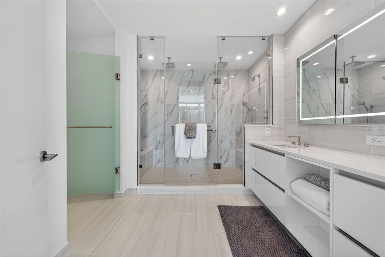 400 Central Avenue, Unit 1405, Saint Petersburg, FL 33701 Photo