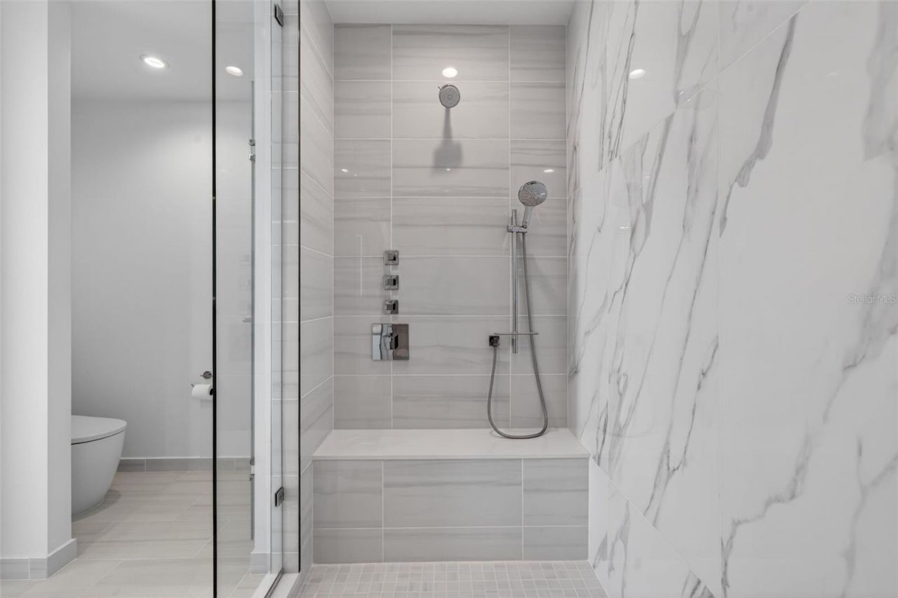 400 Central Avenue, Unit 1405, Saint Petersburg, FL 33701 Photo