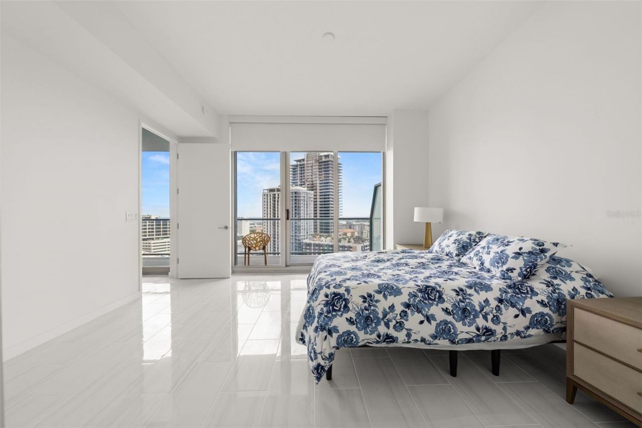 400 Central Avenue, Unit 1405, Saint Petersburg, FL 33701 Photo