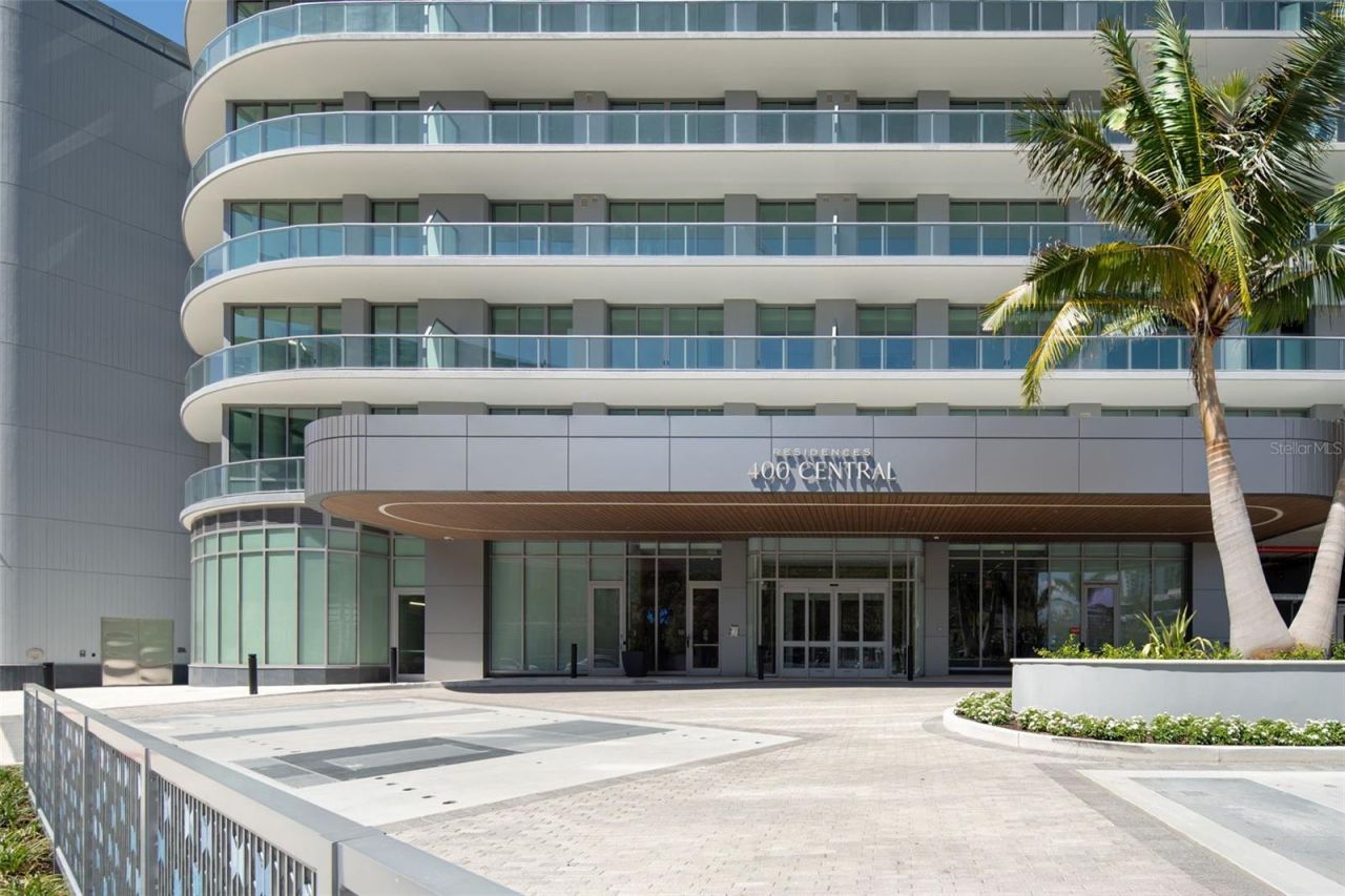 400 Central Avenue, Unit 1405, Saint Petersburg, FL 33701 Photo