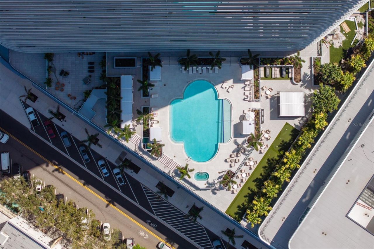 400 Central Avenue, Unit 1405, Saint Petersburg, FL 33701 Photo