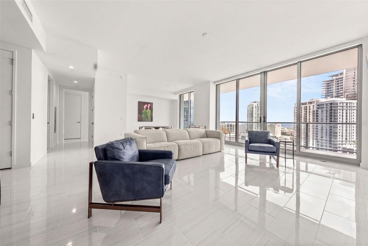 400 Central Avenue, Unit 1405, Saint Petersburg, FL 33701 Photo