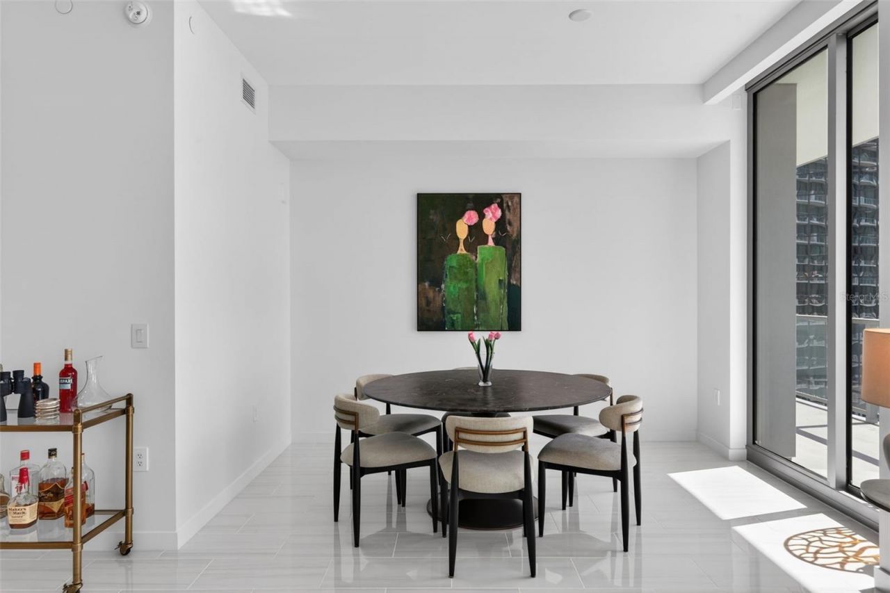 400 Central Avenue, Unit 1405, Saint Petersburg, FL 33701 Photo