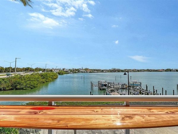 516 TAMIAMI TRAIL S, Unit 306, NOKOMIS, FL 34275