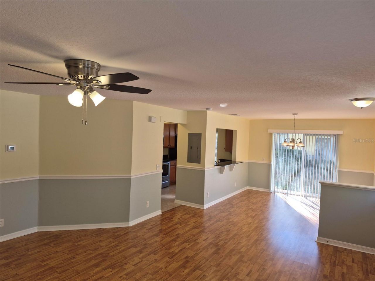 3845 Island Way, Saint Petersburg, FL 33705 Photo