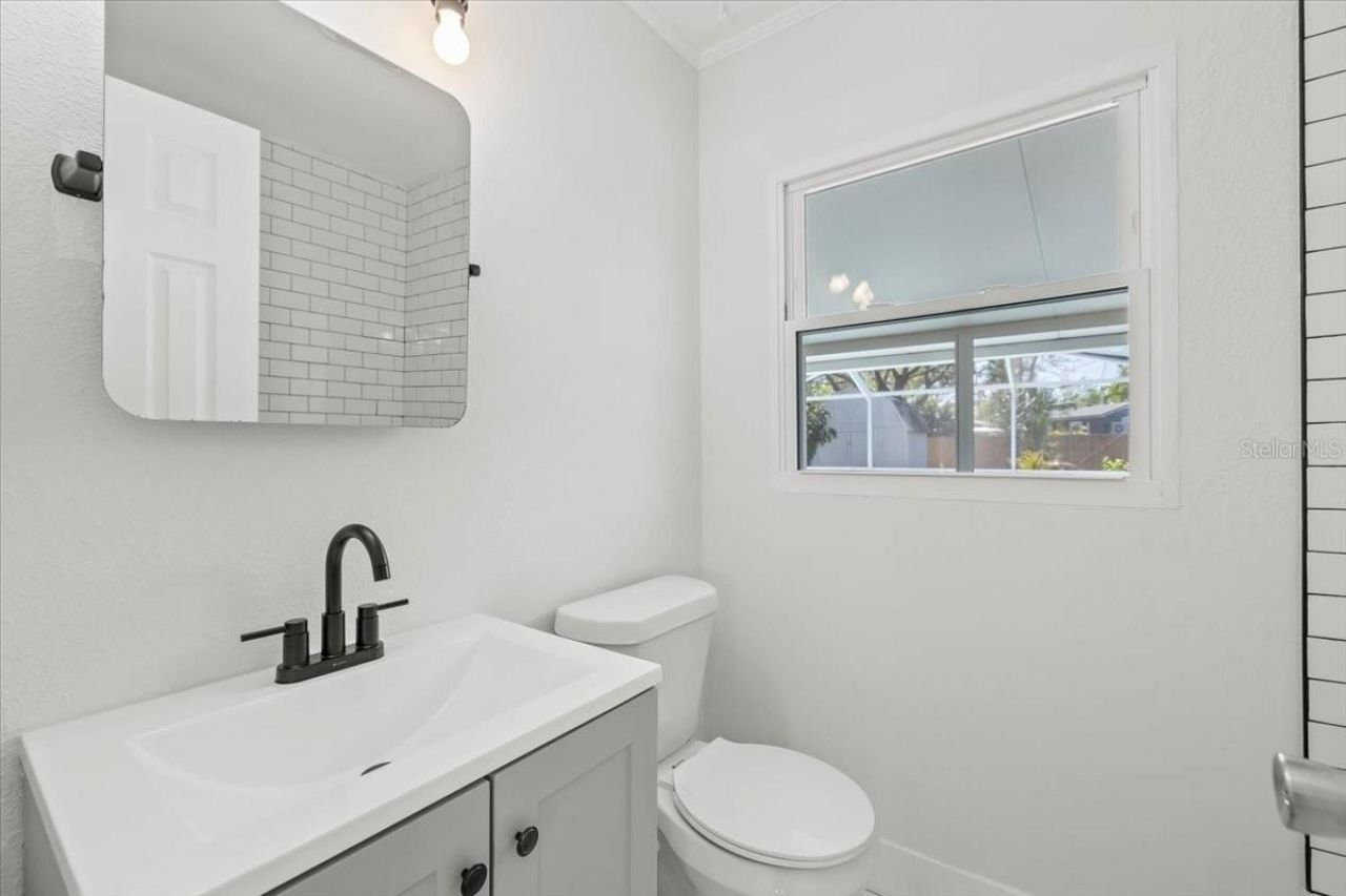 124 85th Avenue N, Saint Petersburg, FL 33702 Photo