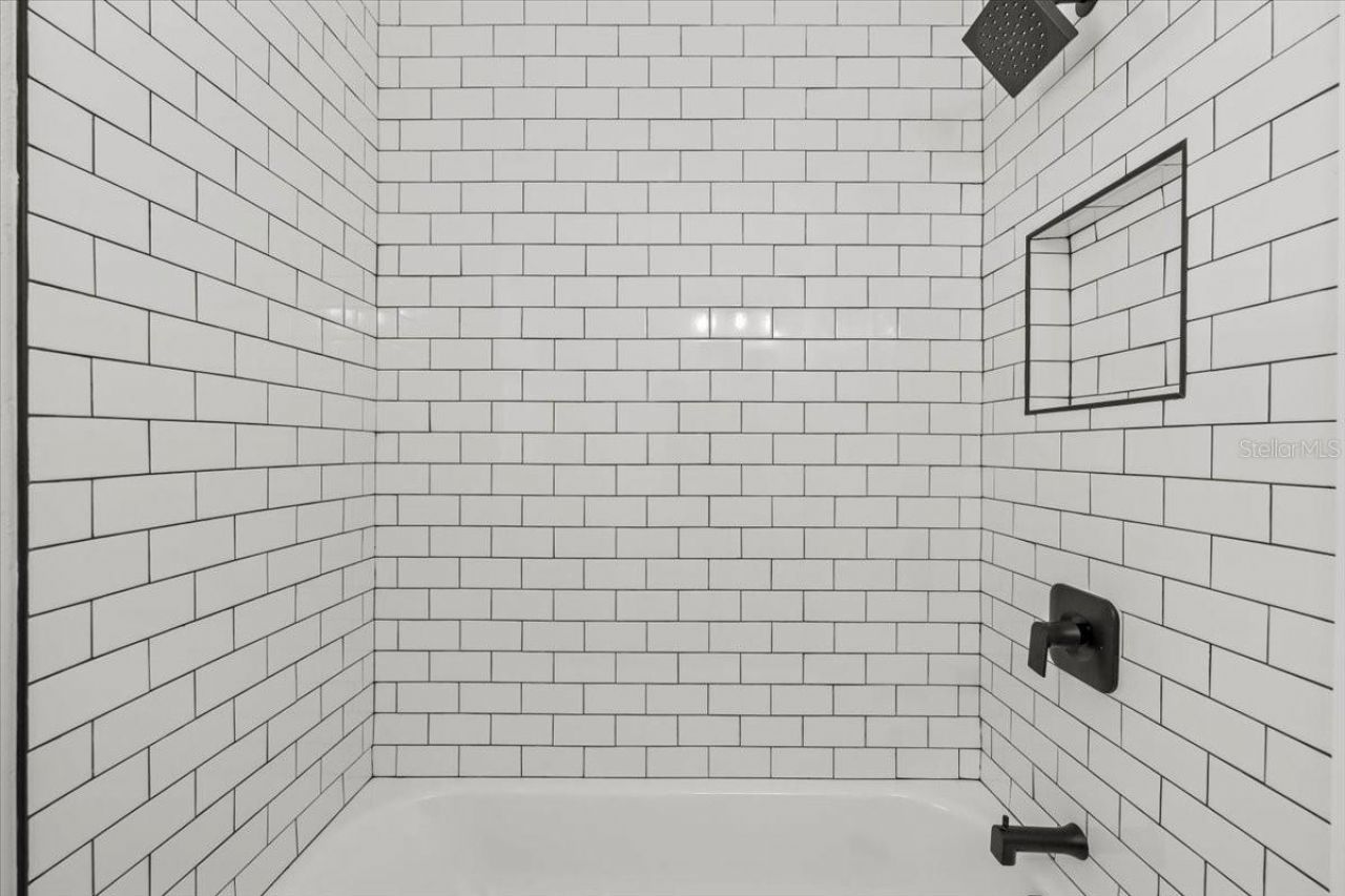 124 85th Avenue N, Saint Petersburg, FL 33702 Photo