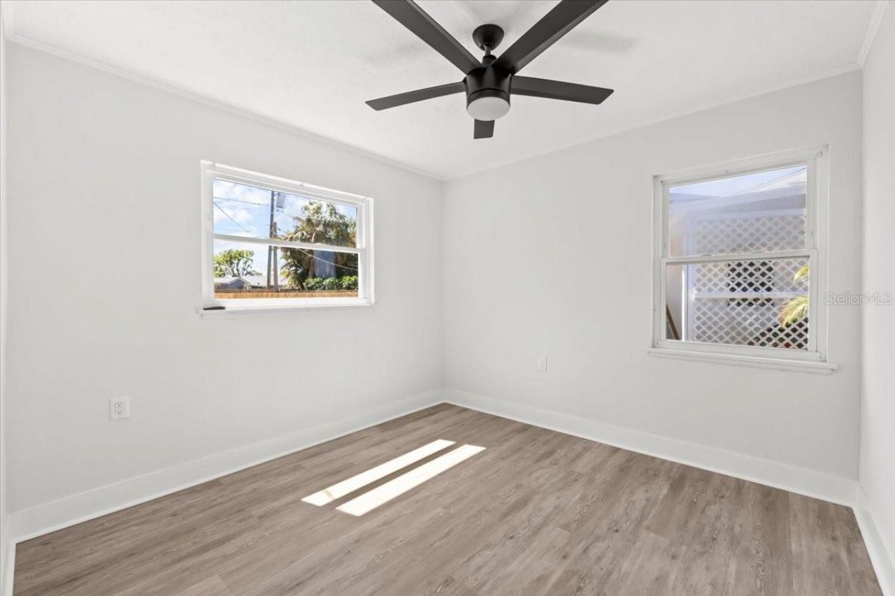 124 85th Avenue N, Saint Petersburg, FL 33702 Photo