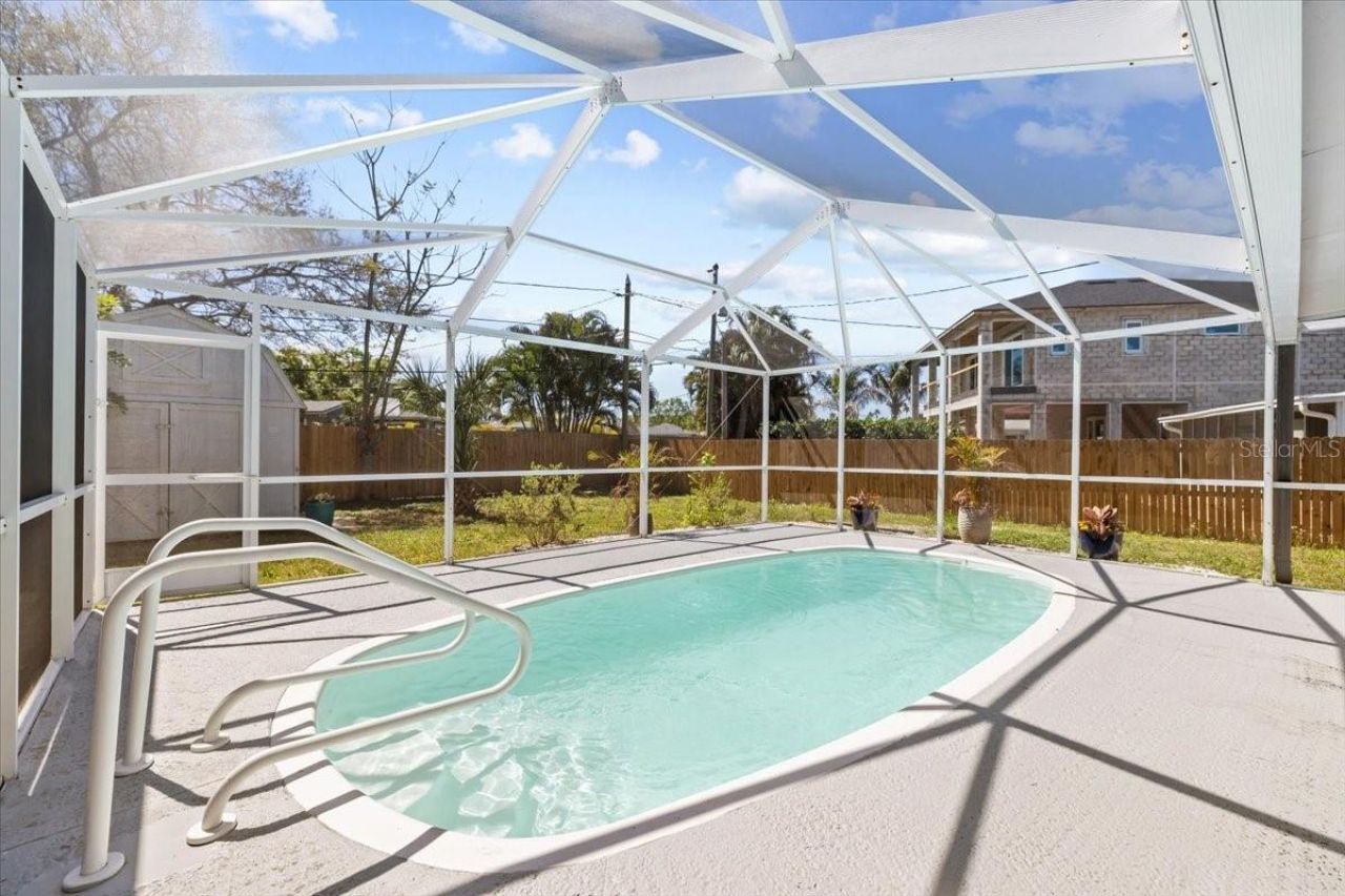 124 85th Avenue N, Saint Petersburg, FL 33702 Photo