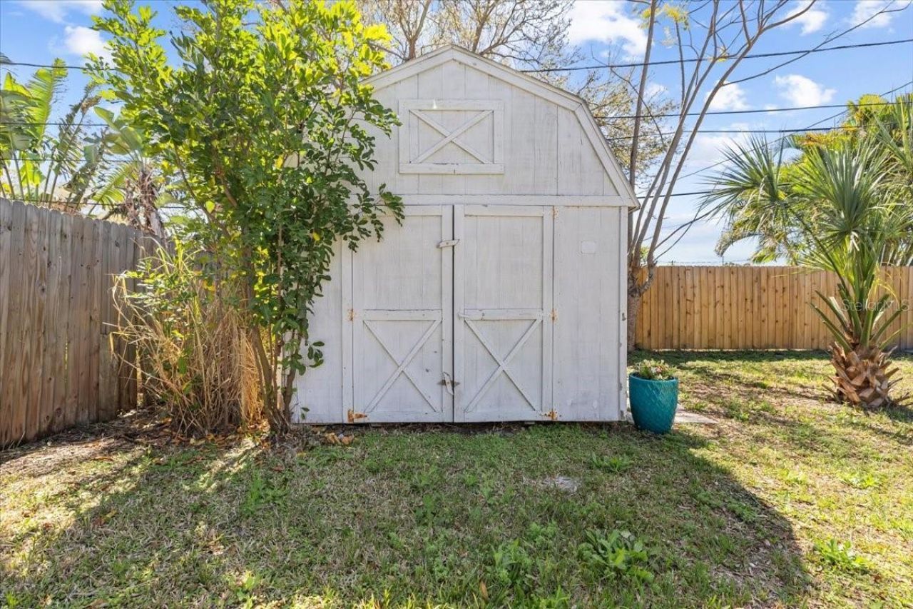 124 85th Avenue N, Saint Petersburg, FL 33702 Photo