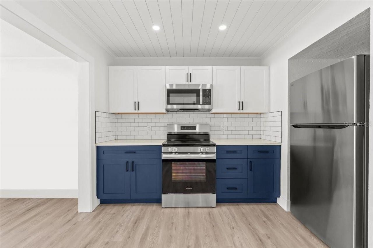 124 85th Avenue N, Saint Petersburg, FL 33702 Photo