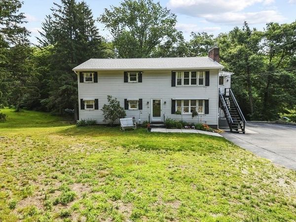 242-244 Highland St, Unit 2, Northbridge, MA 01532