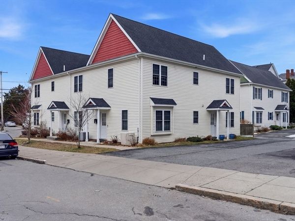 10 N Court St., Unit 3, Fall River, MA 02720