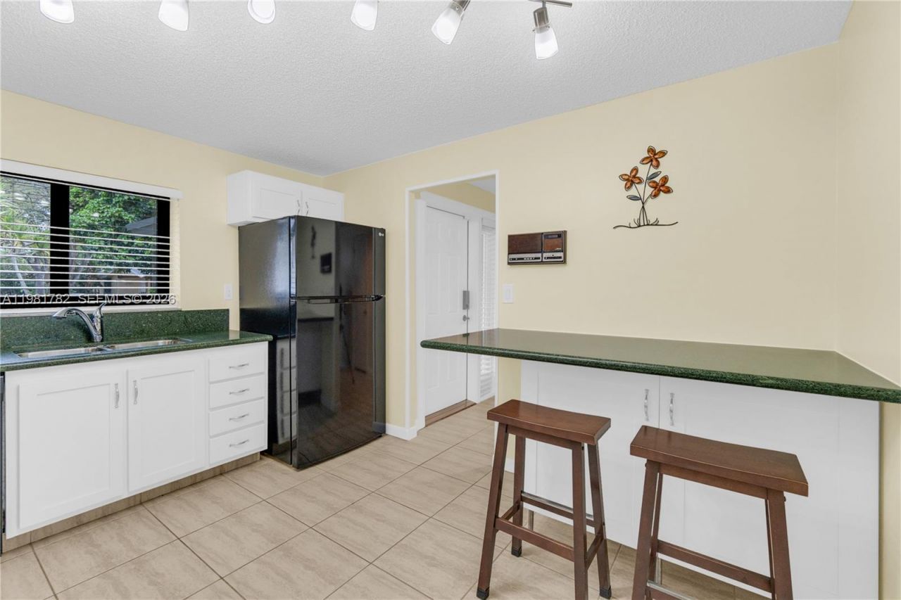 11709 Melaleuca Way, Cooper City, FL 33026 Photo