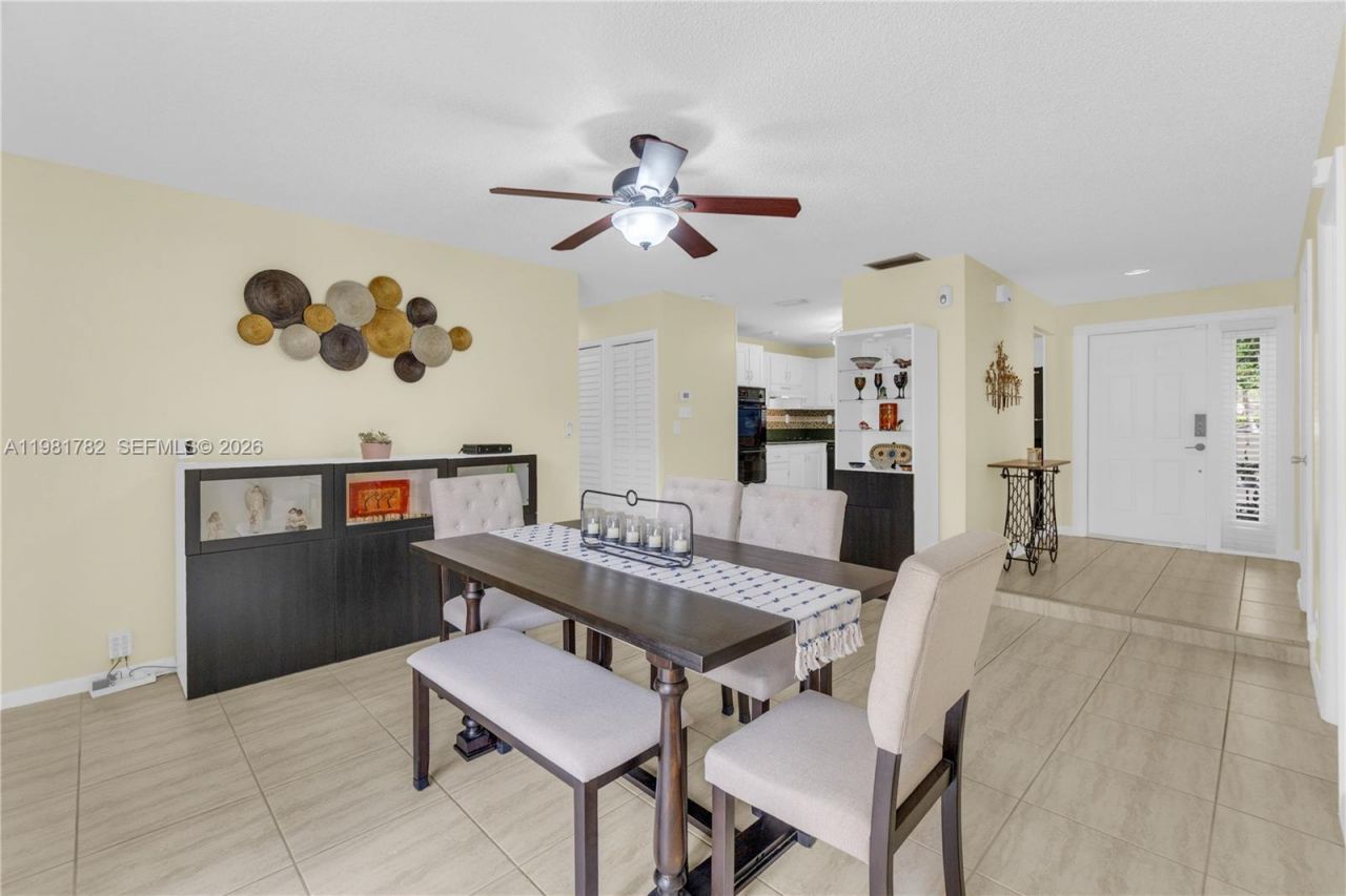 11709 Melaleuca Way, Cooper City, FL 33026 Photo