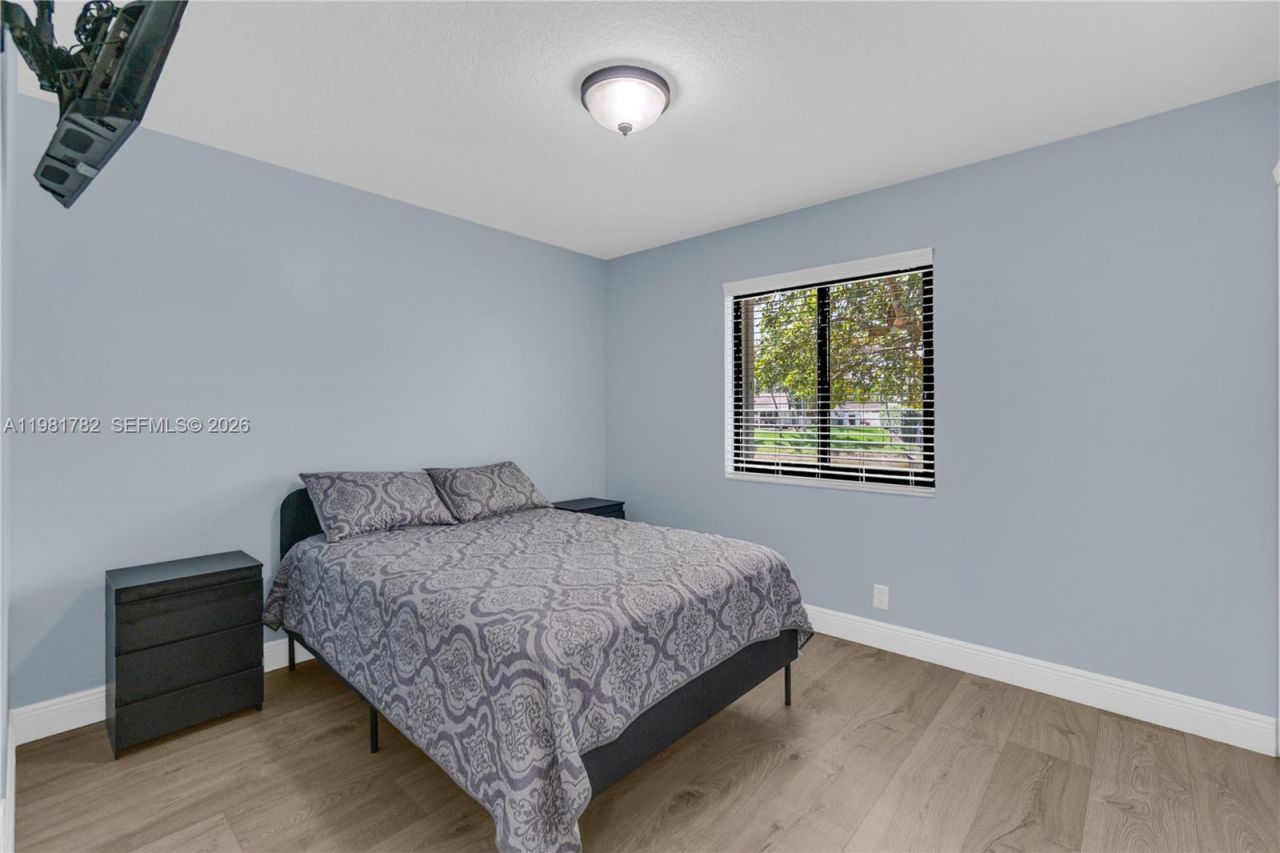 11709 Melaleuca Way, Cooper City, FL 33026 Photo