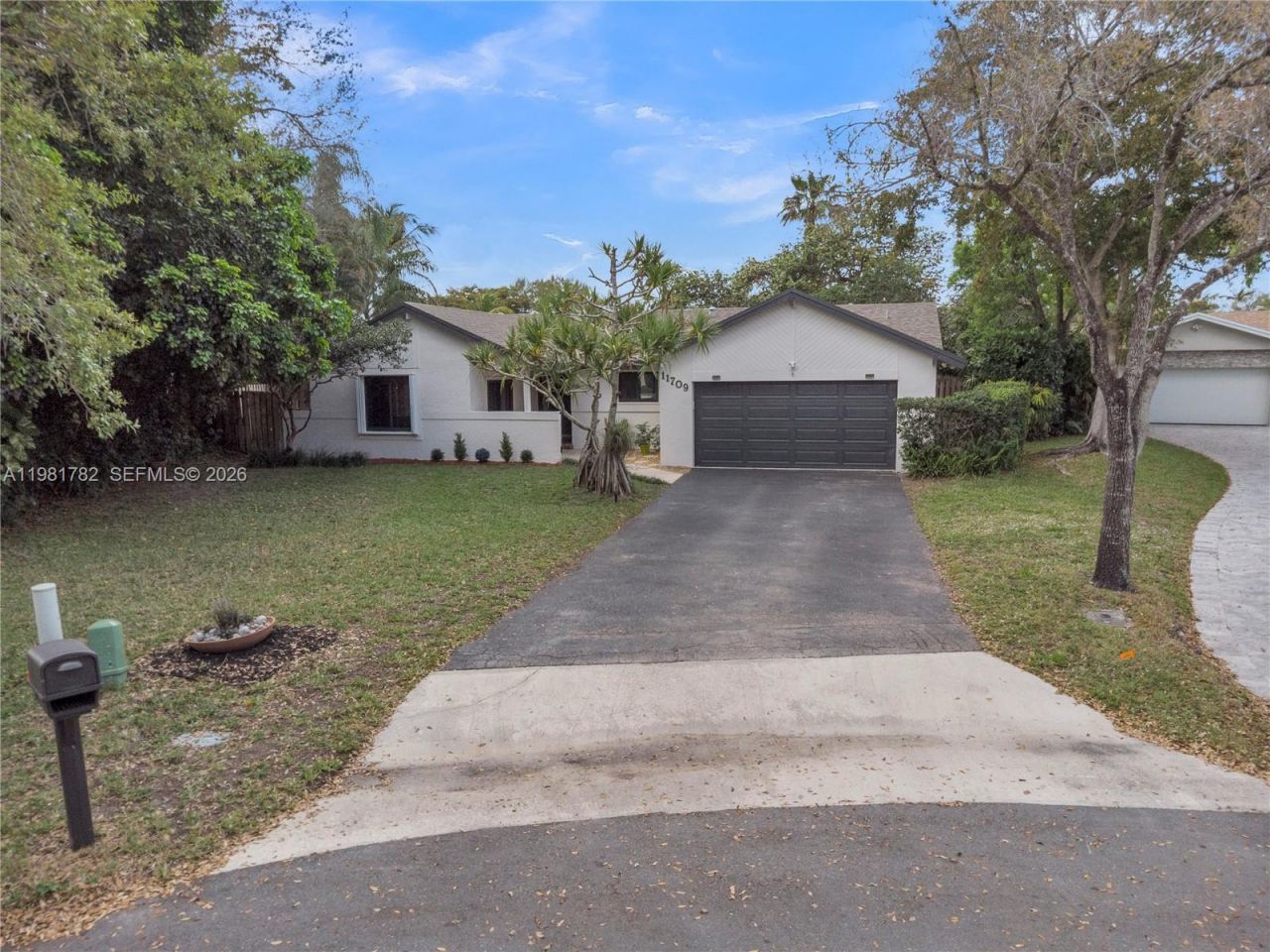 11709 Melaleuca Way, Cooper City, FL 33026 Photo