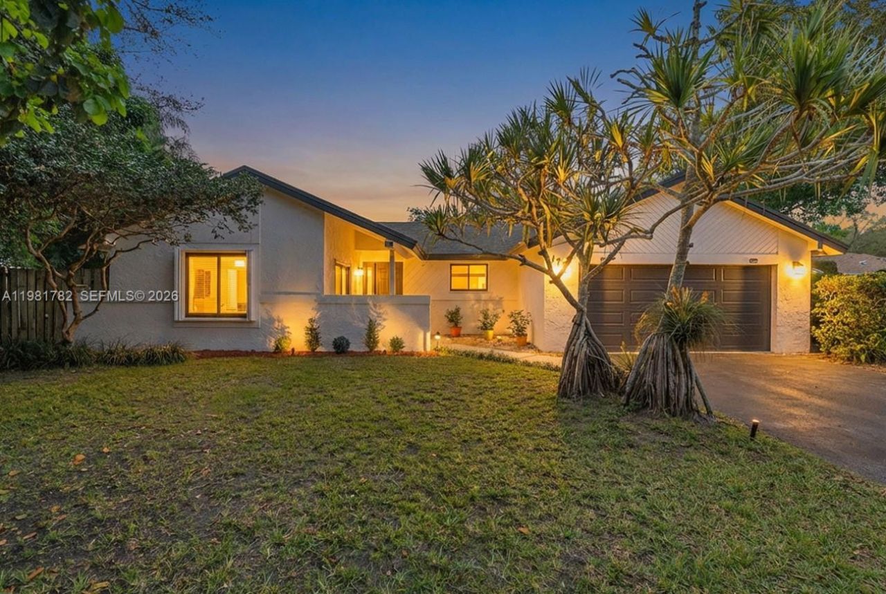 11709 Melaleuca Way, Cooper City, FL 33026 Photo