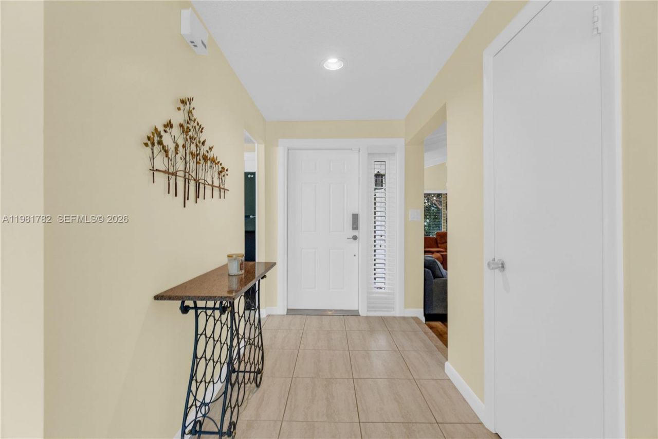 11709 Melaleuca Way, Cooper City, FL 33026 Photo